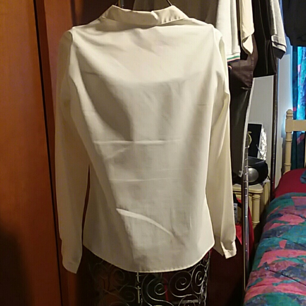 Lady blouse - Picture 2 of 2